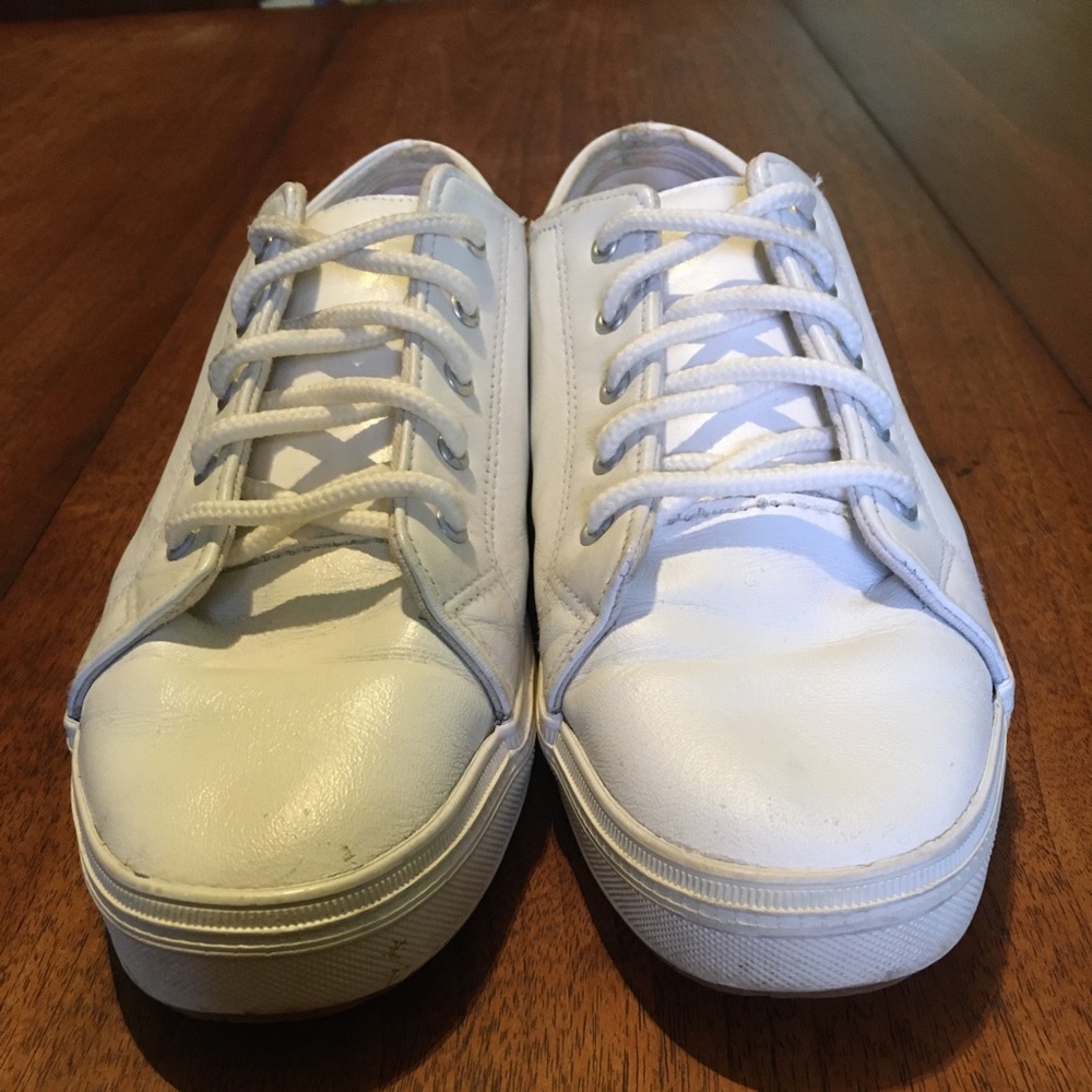 Keds Leather Tennis Shoes Size 8